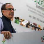 Union Agriculture Minister Directs States to Launch Campaign Against Substandard Fertilizers