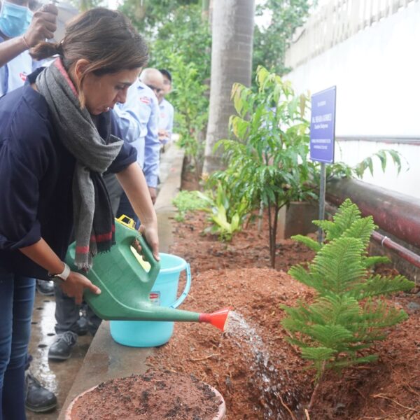 Nisaba Godrej Visits Godrej Jersey Plant in Hyderabad