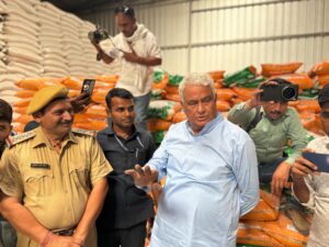 Rajasthan Agriculture Minister Seizes 64,000 Fake Fertilizer Bags,&hellip;